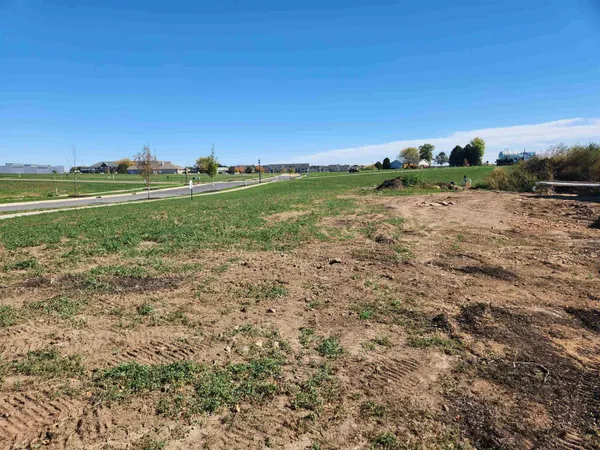 $189,000 | 1600 Schreiner Lane, Waunakee, WI 53597