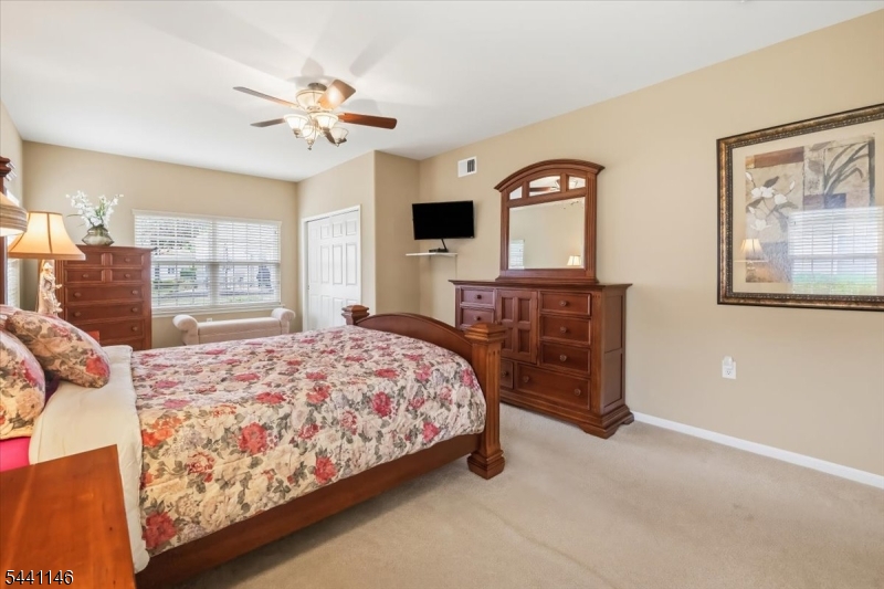 43 Renaissance Boulevard Somerset, NJ 08873 - Photo 21 of 43