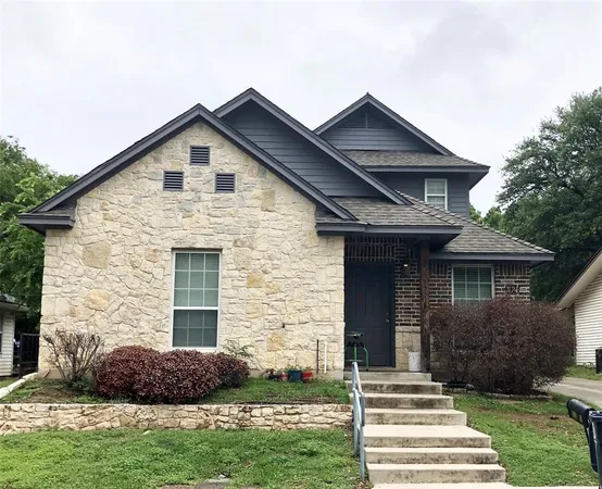 $1,875 | 1321 Norman Street, Denton, TX 76201