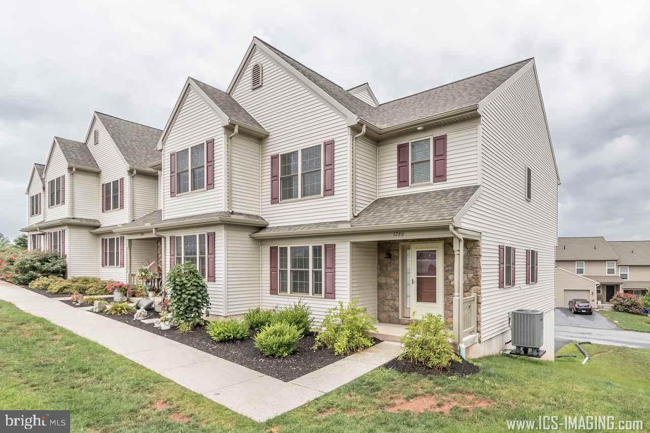 1260 Overlook Road Middletown, PA 17057 - Photo 2 of 25 Gallery Image 2