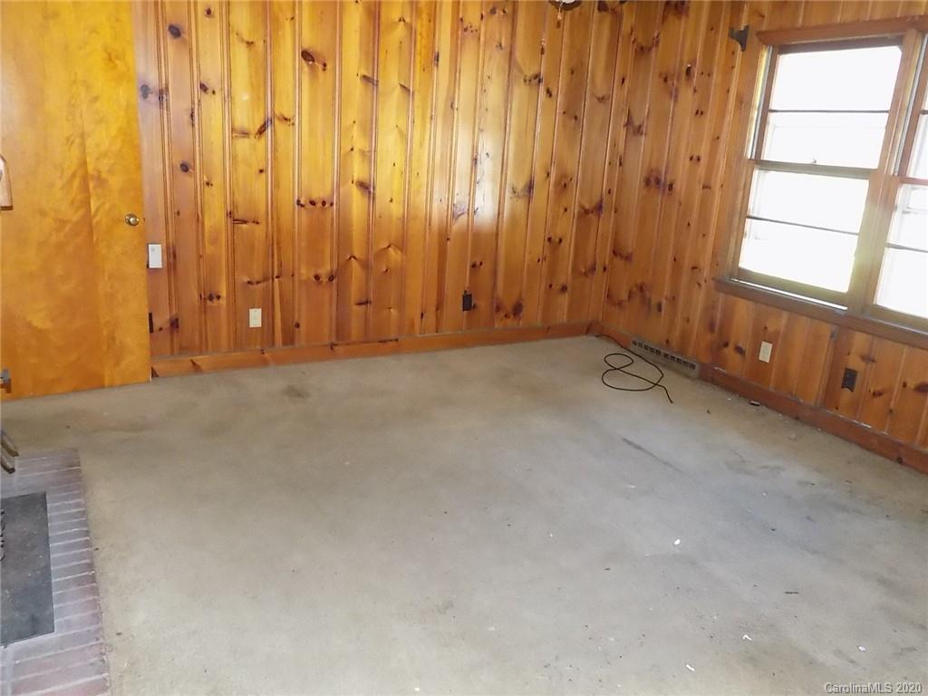 1418 Ratchford Road Dallas, NC 28034 - Photo 8 of 13 Gallery Image 8