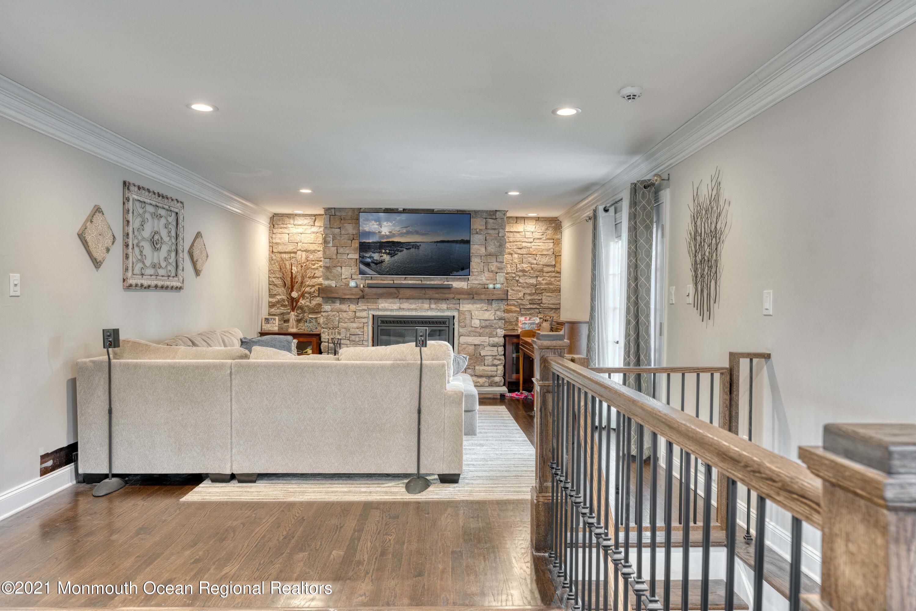 124 Lancaster Road Freehold, NJ 07728 - Photo 9 of 22 RLS-17