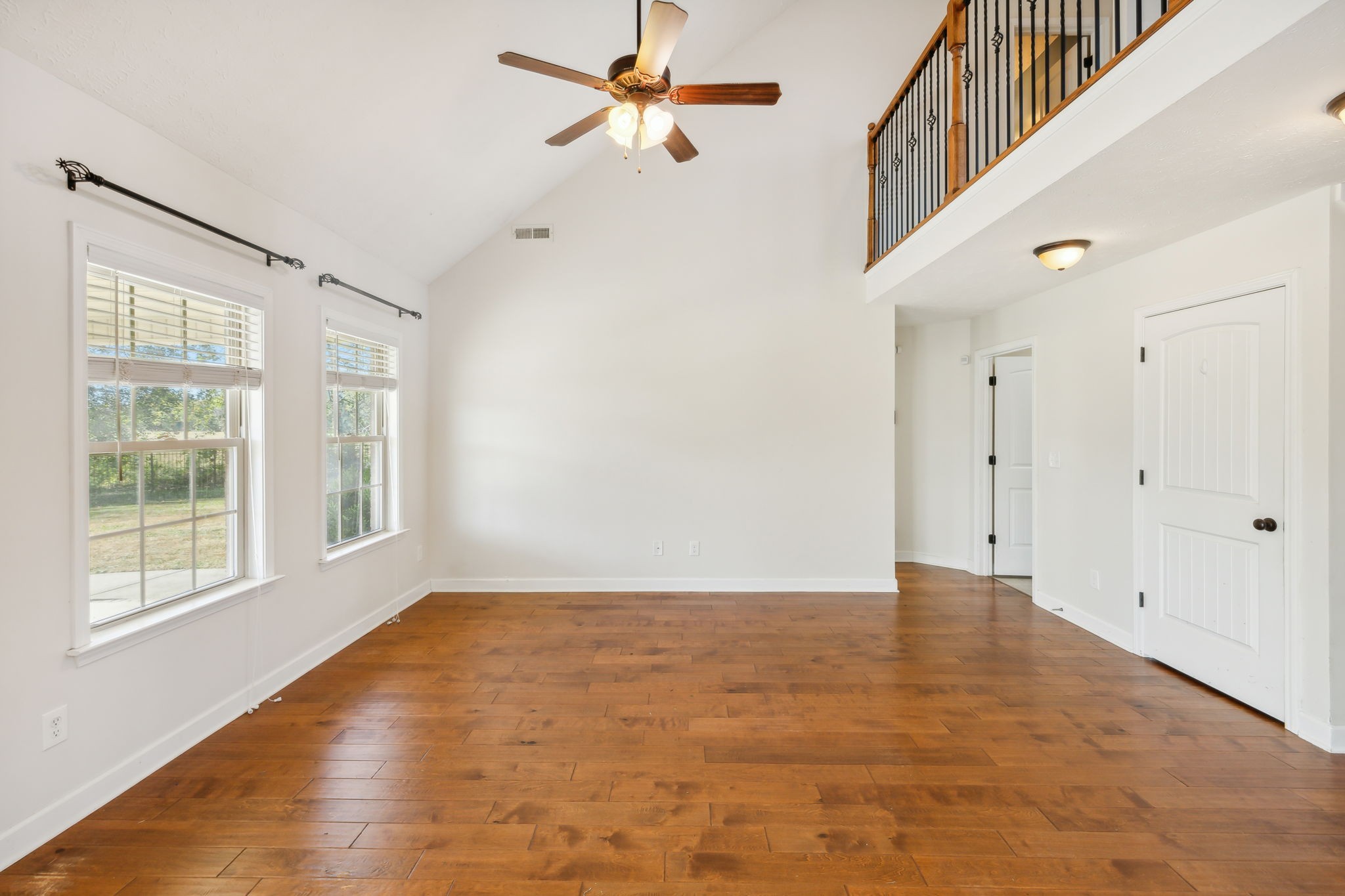 100 Riddick Court Murfreesboro, TN 37127 - Photo 14 of 56 a view of an empty room with a window