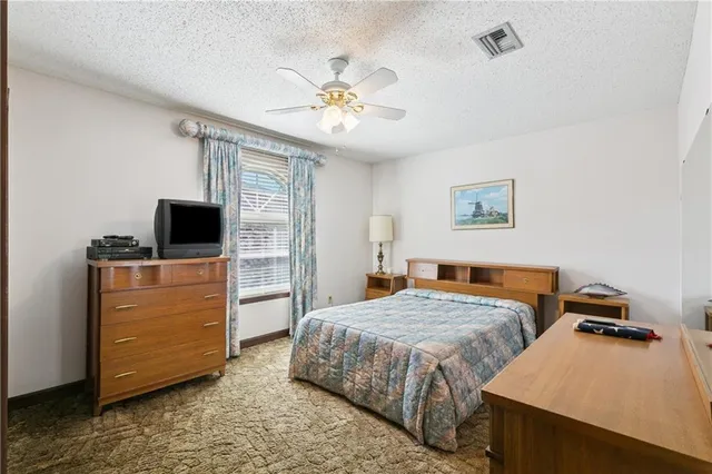 $475,000 | 1202 Transcontinental Drive, Metairie, LA 70001