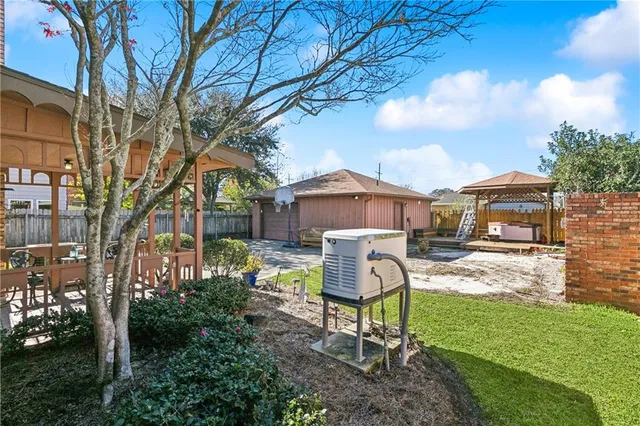 $475,000 | 1202 Transcontinental Drive, Metairie, LA 70001