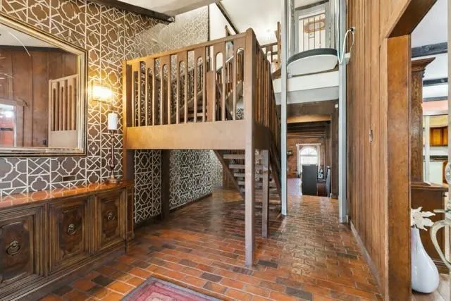 $475,000 | 1202 Transcontinental Drive, Metairie, LA 70001