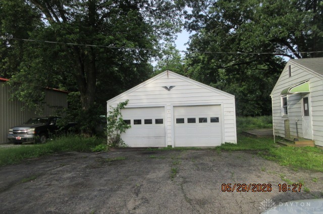 11422 Pansing Road Brookville, OH 45309 - Photo 3 of 29