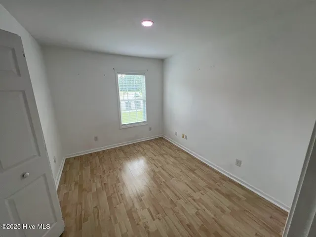 $259,000 | 206 Woodbine Terrace, Burgaw, NC 28425