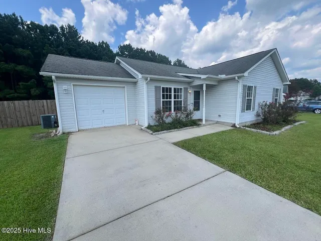 $259,000 | 206 Woodbine Terrace, Burgaw, NC 28425