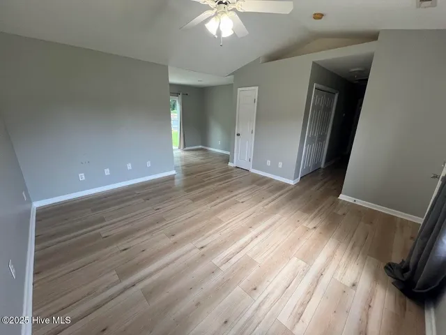 $259,000 | 206 Woodbine Terrace, Burgaw, NC 28425