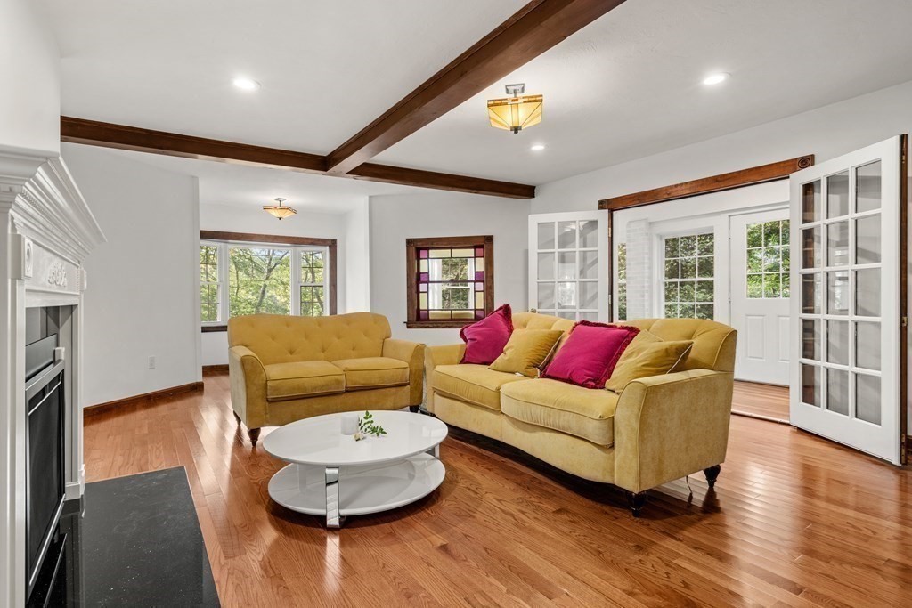 125 Dudley Road Wayland, MA 01778 - Photo 11 of 30 Gallery Image 11