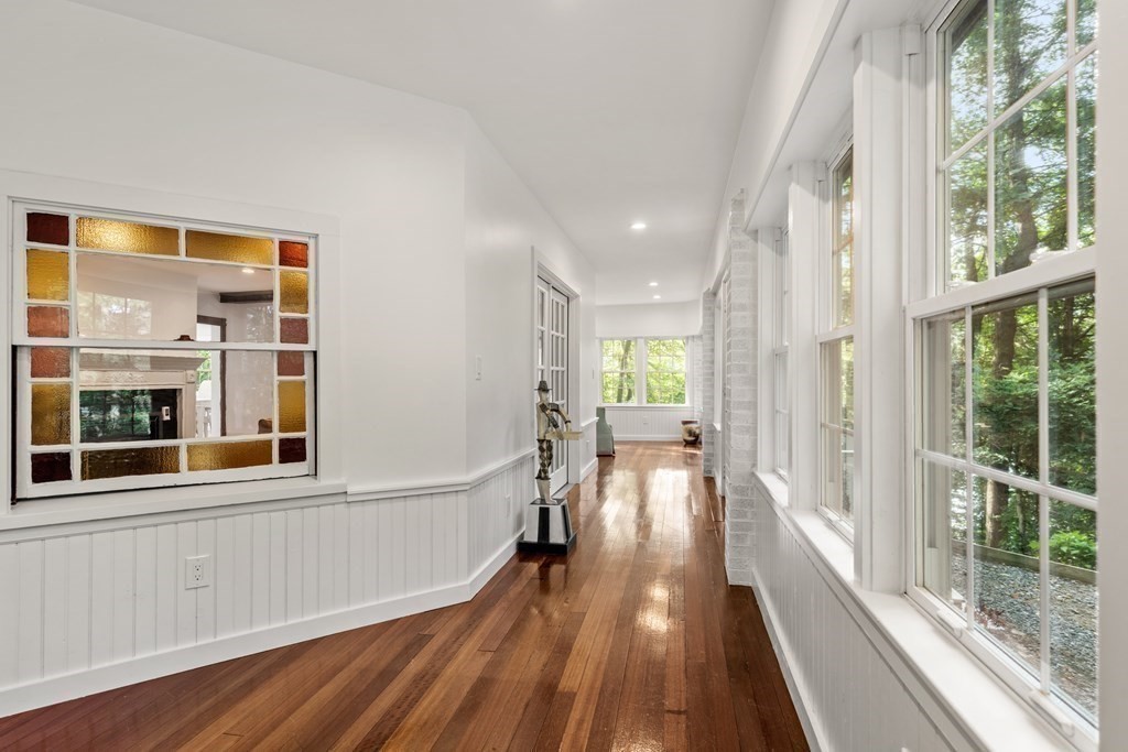 125 Dudley Road Wayland, MA 01778 - Photo 16 of 30 Gallery Image 16