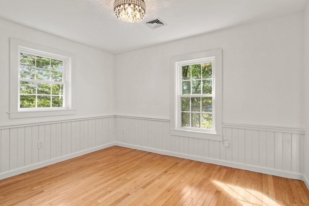 125 Dudley Road Wayland, MA 01778 - Photo 23 of 30 Gallery Image 23
