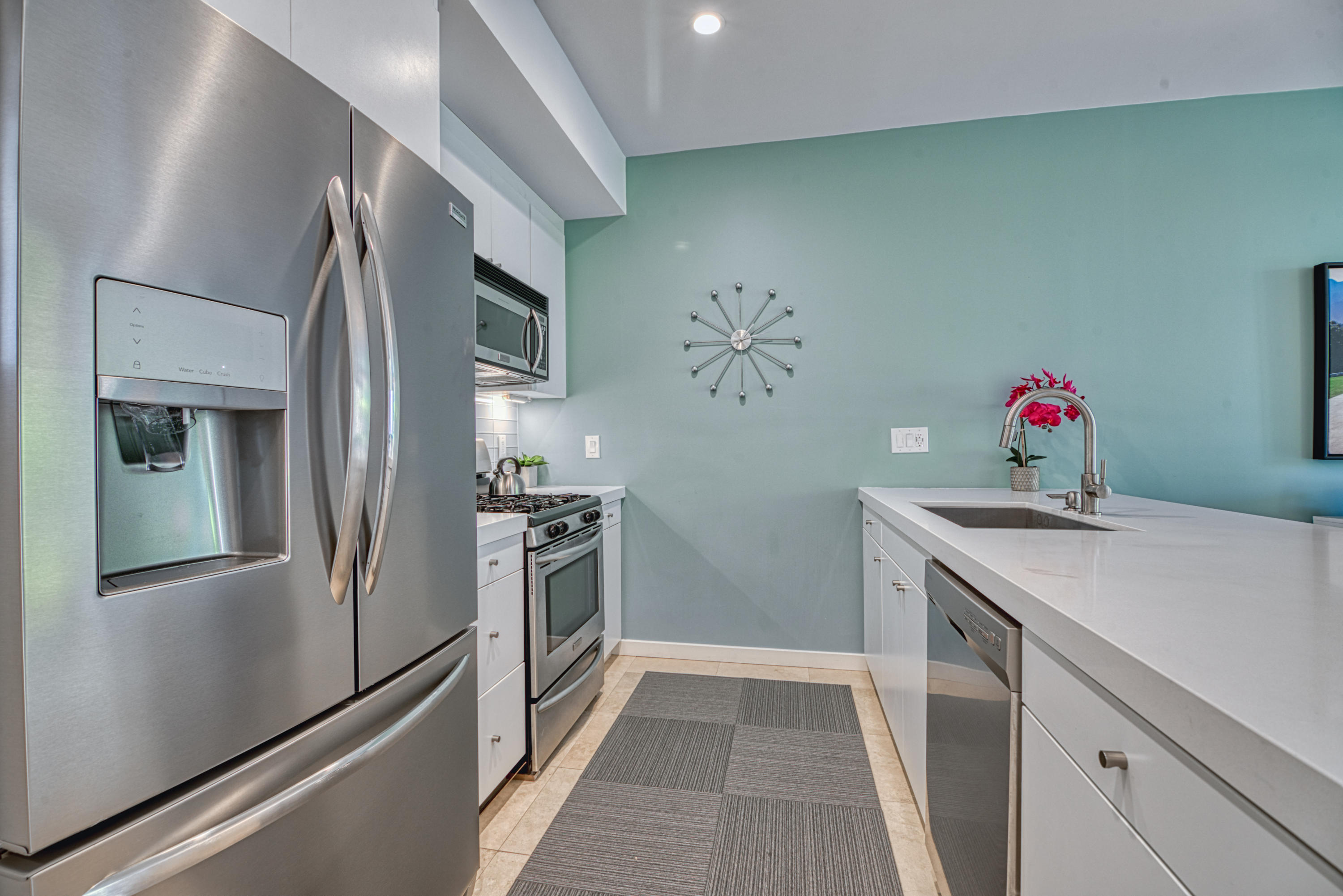 709 East Arenas Road Palm Springs, CA 92262 - Photo 18 of 38 24