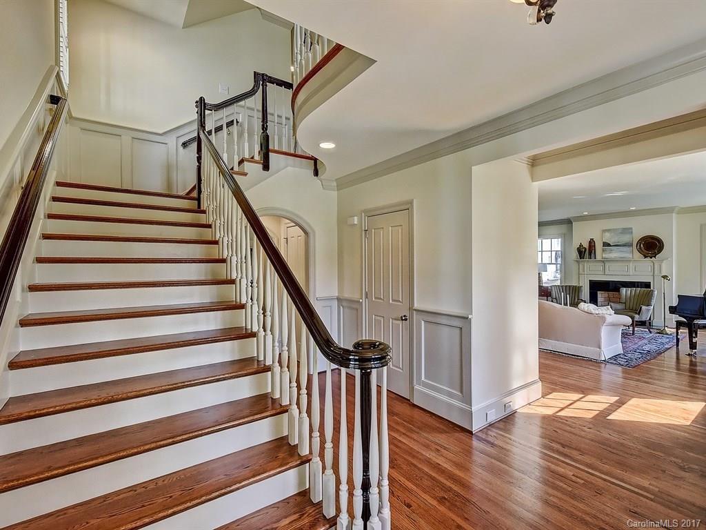 2241 Malvern Road Charlotte, NC 28207 - Photo 2 of 24 Gallery Image 2