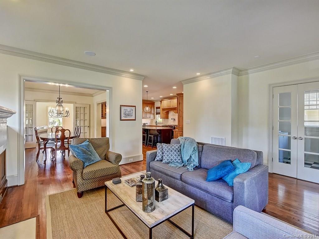 2241 Malvern Road Charlotte, NC 28207 - Photo 10 of 24 Gallery Image 10