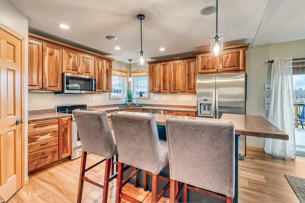 $619,000 | 23672 Highland Trail, Fergus Falls, MN 56537