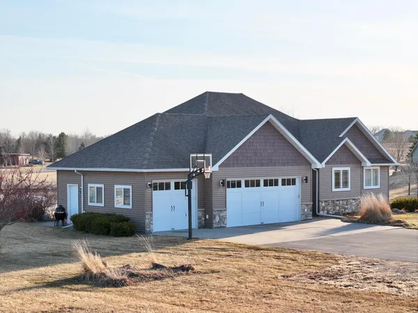 $619,000 | 23672 Highland Trail, Fergus Falls, MN 56537