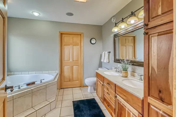 $619,000 | 23672 Highland Trail, Fergus Falls, MN 56537