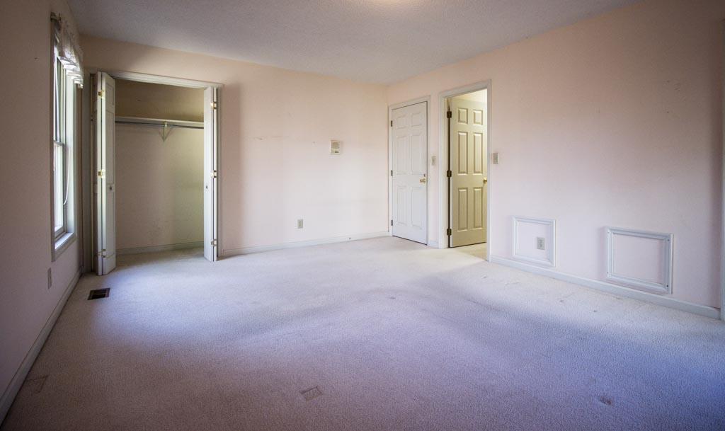 122 Mockingbird Lane Oak Ridge, TN 37830 - Photo 20 of 36 Master Bedroom