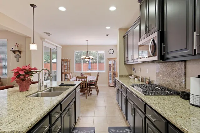 $695,000 | 4245 Silver Lupine Drive, Turlock, CA 95382