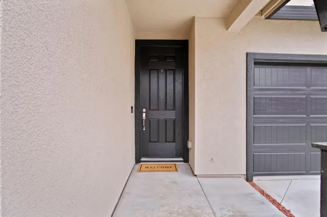 $695,000 | 4245 Silver Lupine Drive, Turlock, CA 95382