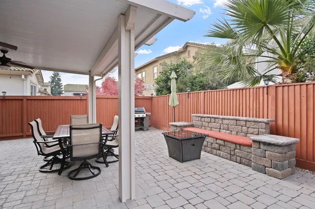 $695,000 | 4245 Silver Lupine Drive, Turlock, CA 95382