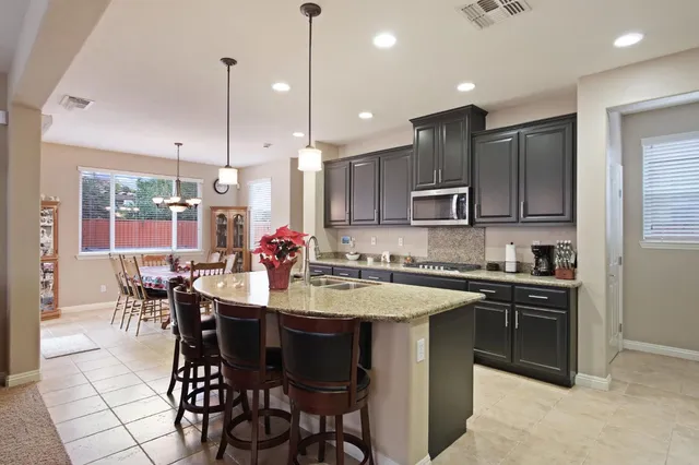 $695,000 | 4245 Silver Lupine Drive, Turlock, CA 95382