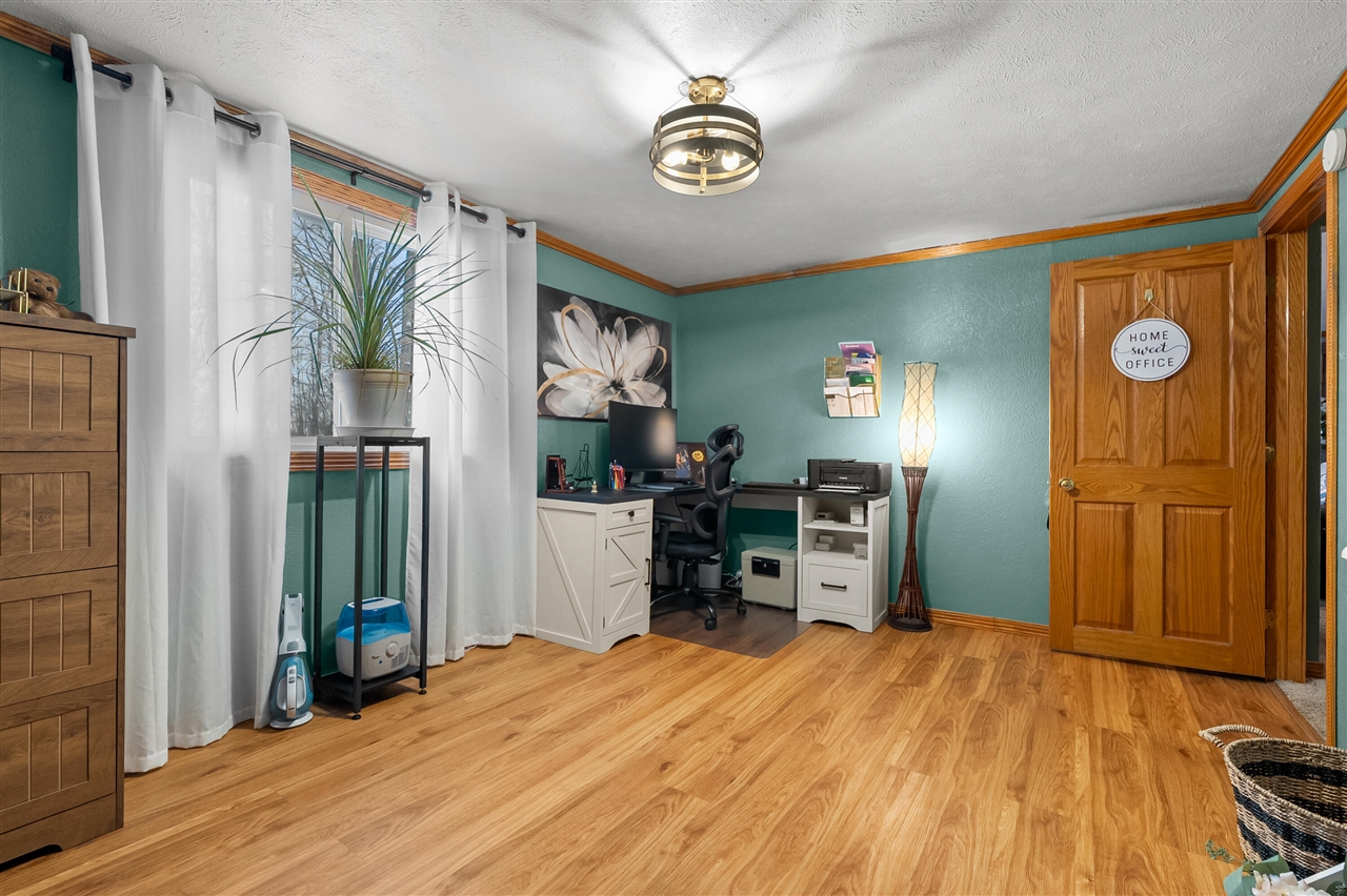 6670 Keyes Road Bellevue, MI 49021 - Photo 16 of 33