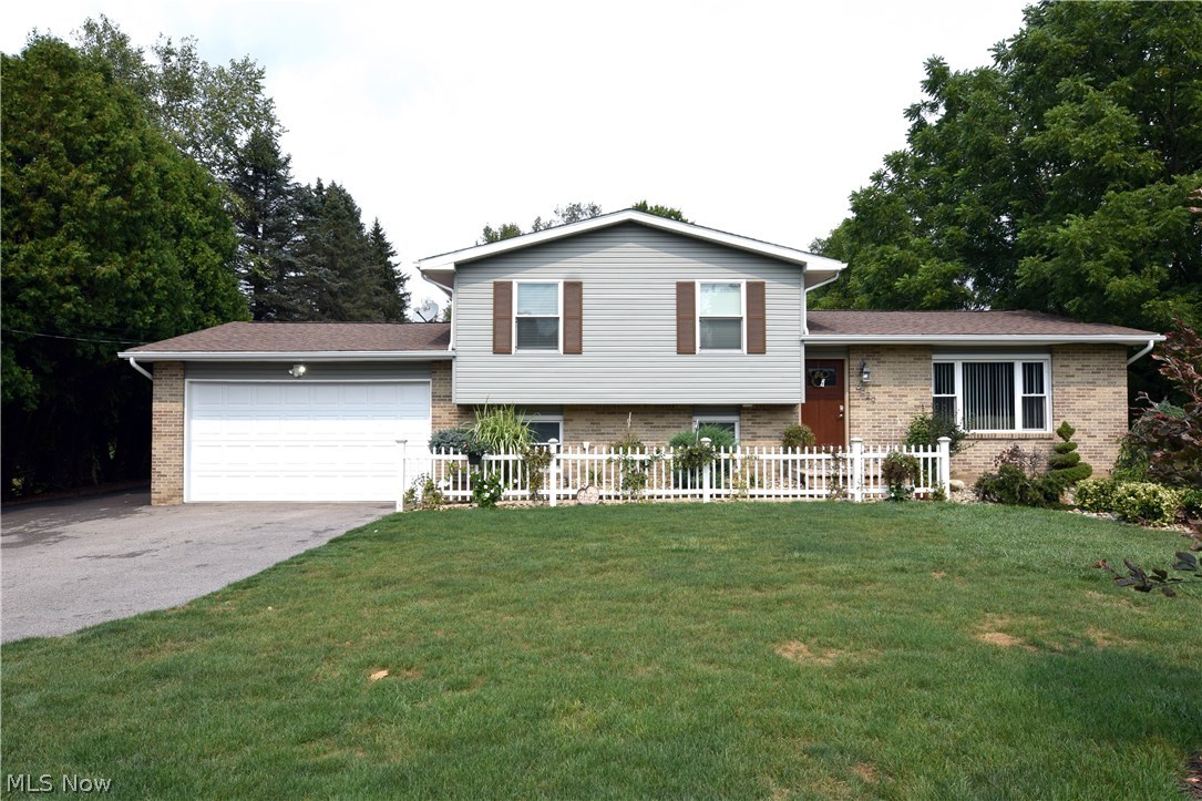 6629 Chestnut-Ridge Road Hubbard, OH 44425 - Photo 1 of 35 Gallery Image 1