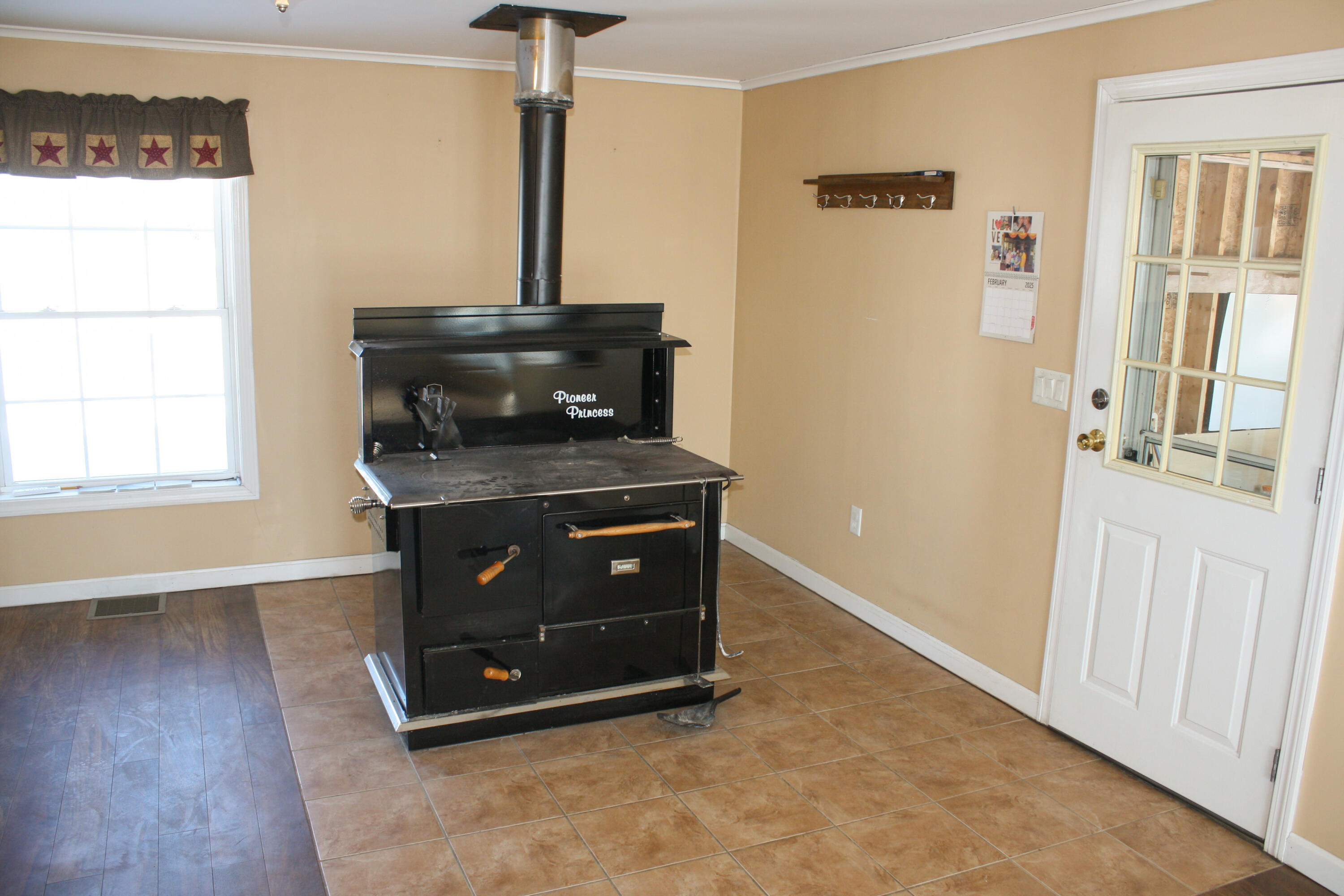 99 North Wade Road Washburn, ME 04786 - Photo 3 of 38 IMG_8941