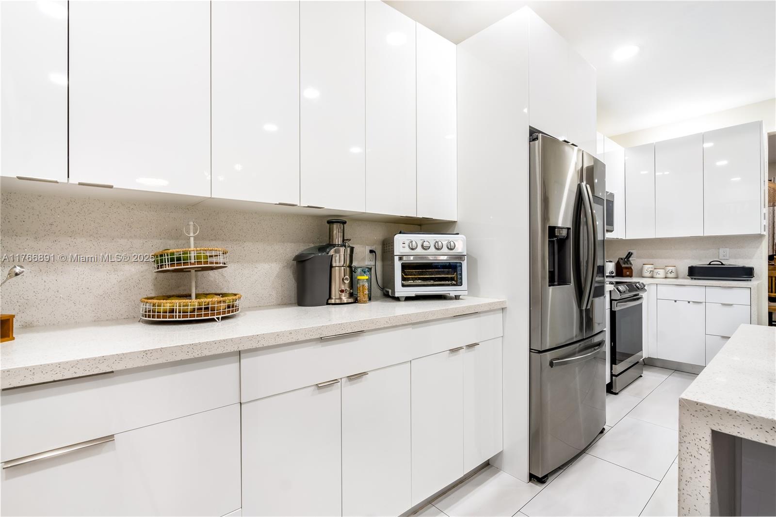 920 Southwest 154th Path Miami, FL 33194 - Photo 18 of 48