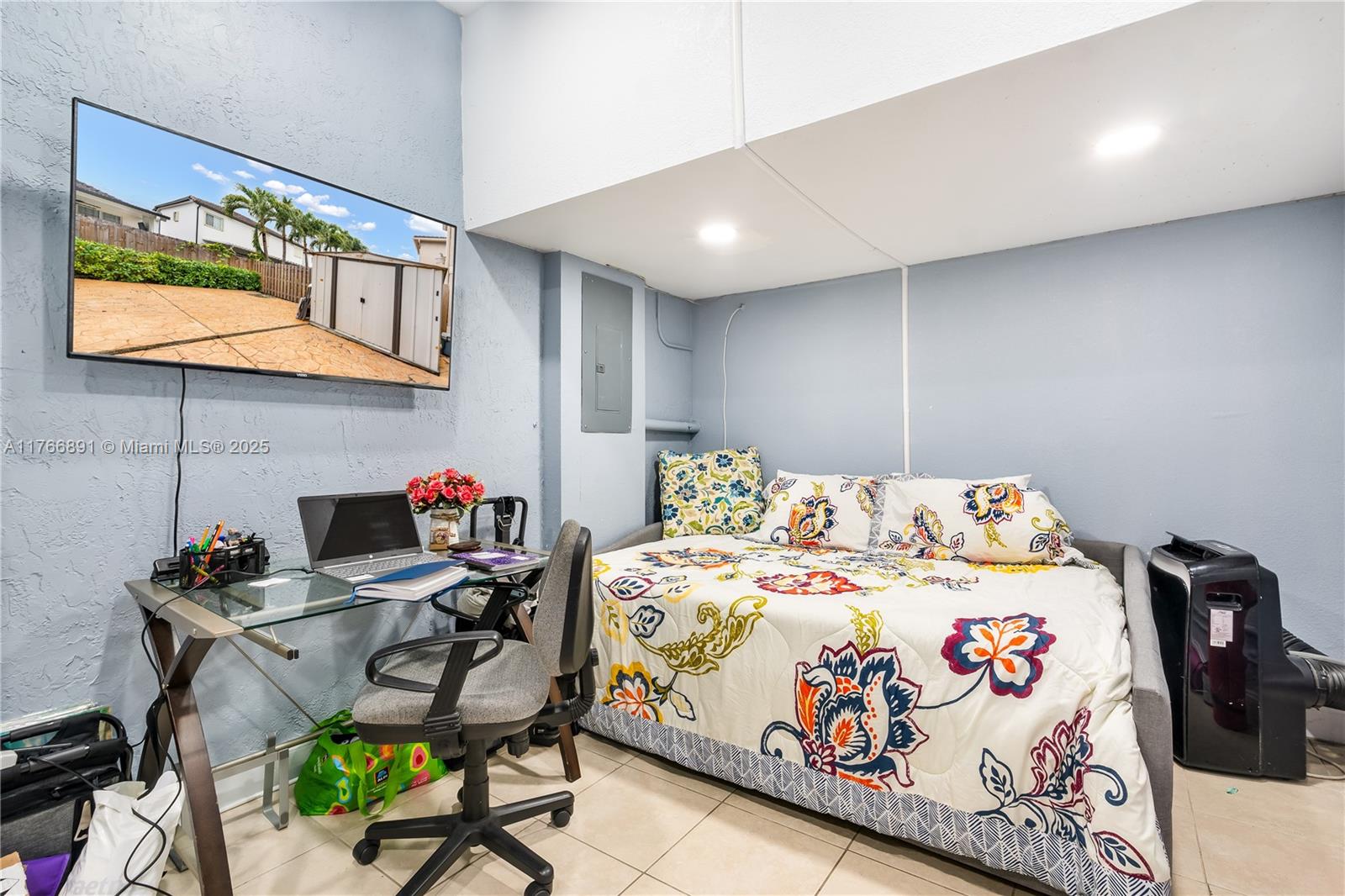 920 Southwest 154th Path Miami, FL 33194 - Photo 8 of 48