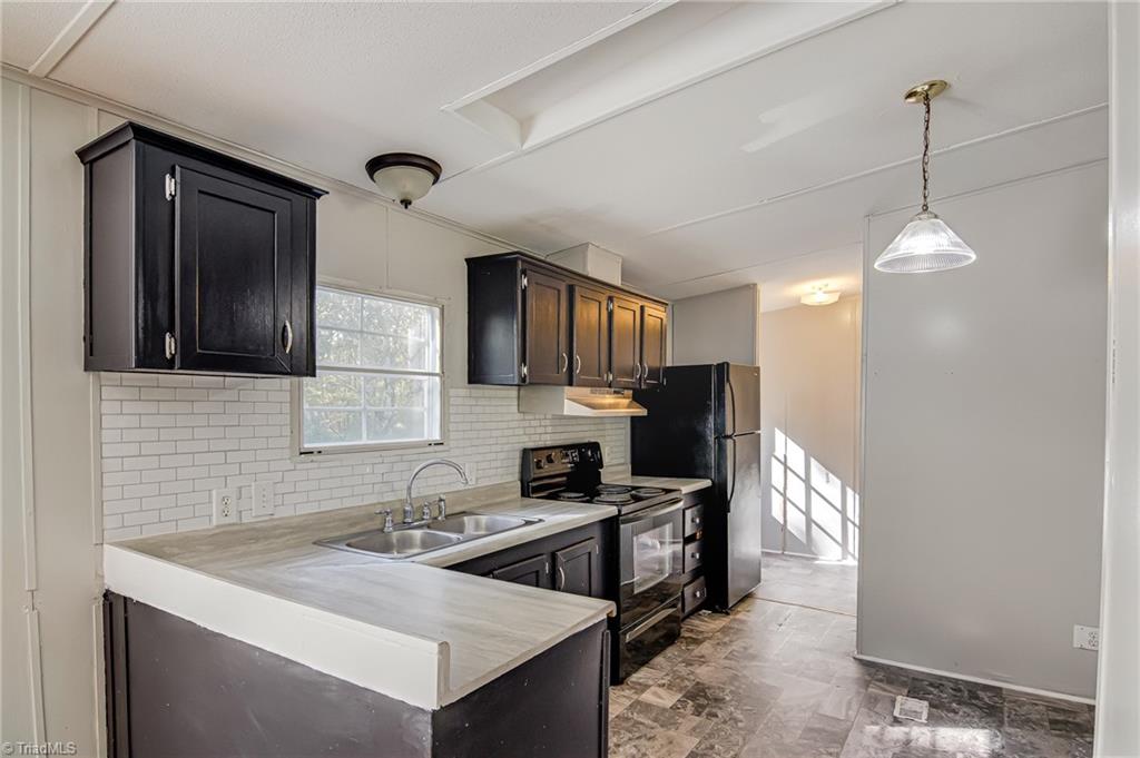 1035 Willie Place Road Walnut Cove, NC 27052 - Photo 8 of 26