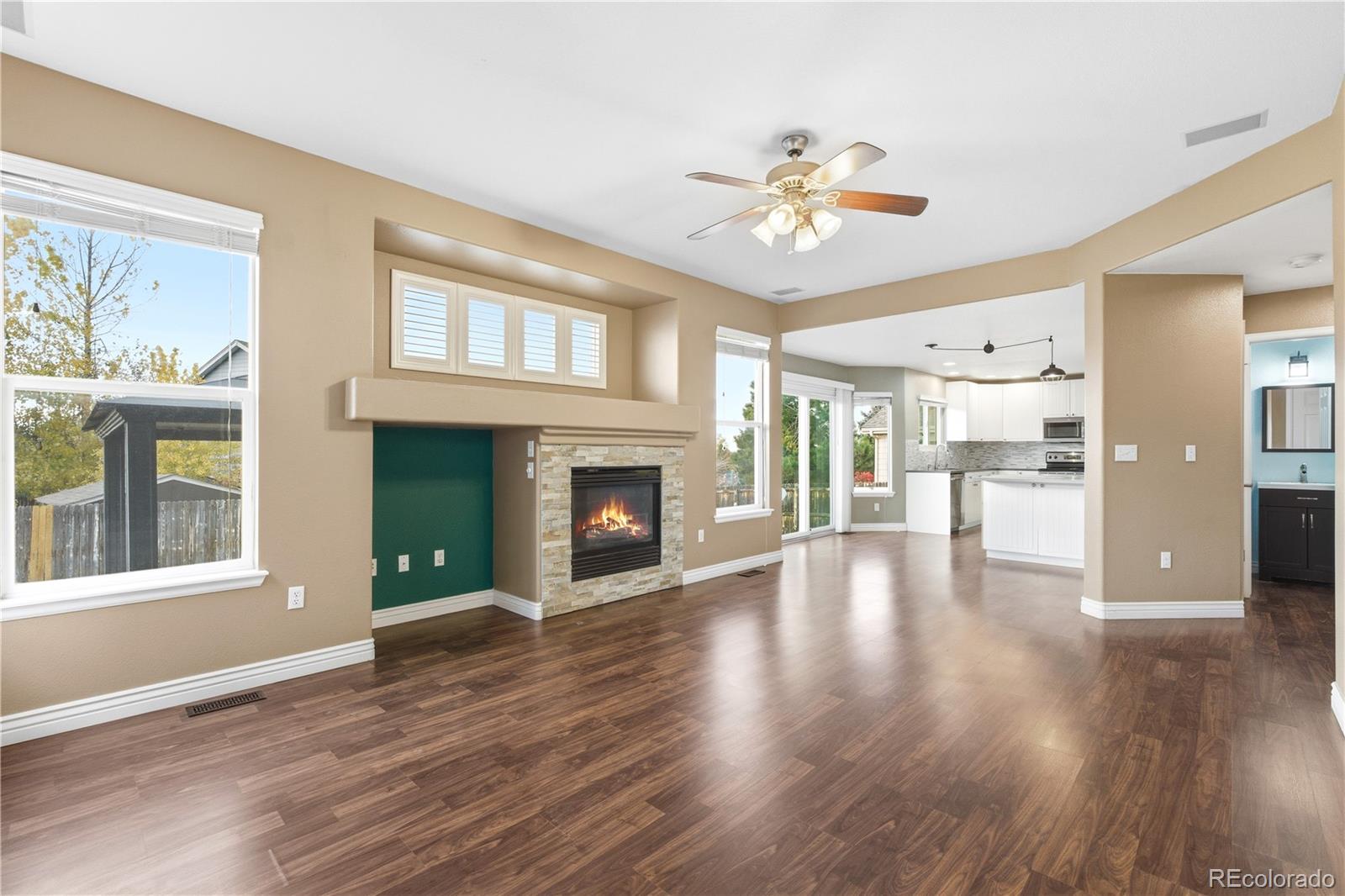 4093 South Riviera Street Aurora, CO 80018 - Photo 12 of 39