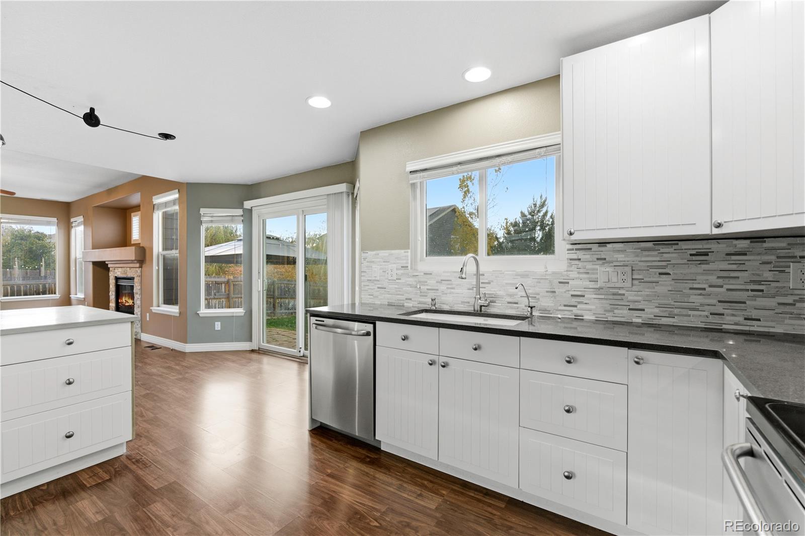 4093 South Riviera Street Aurora, CO 80018 - Photo 10 of 39