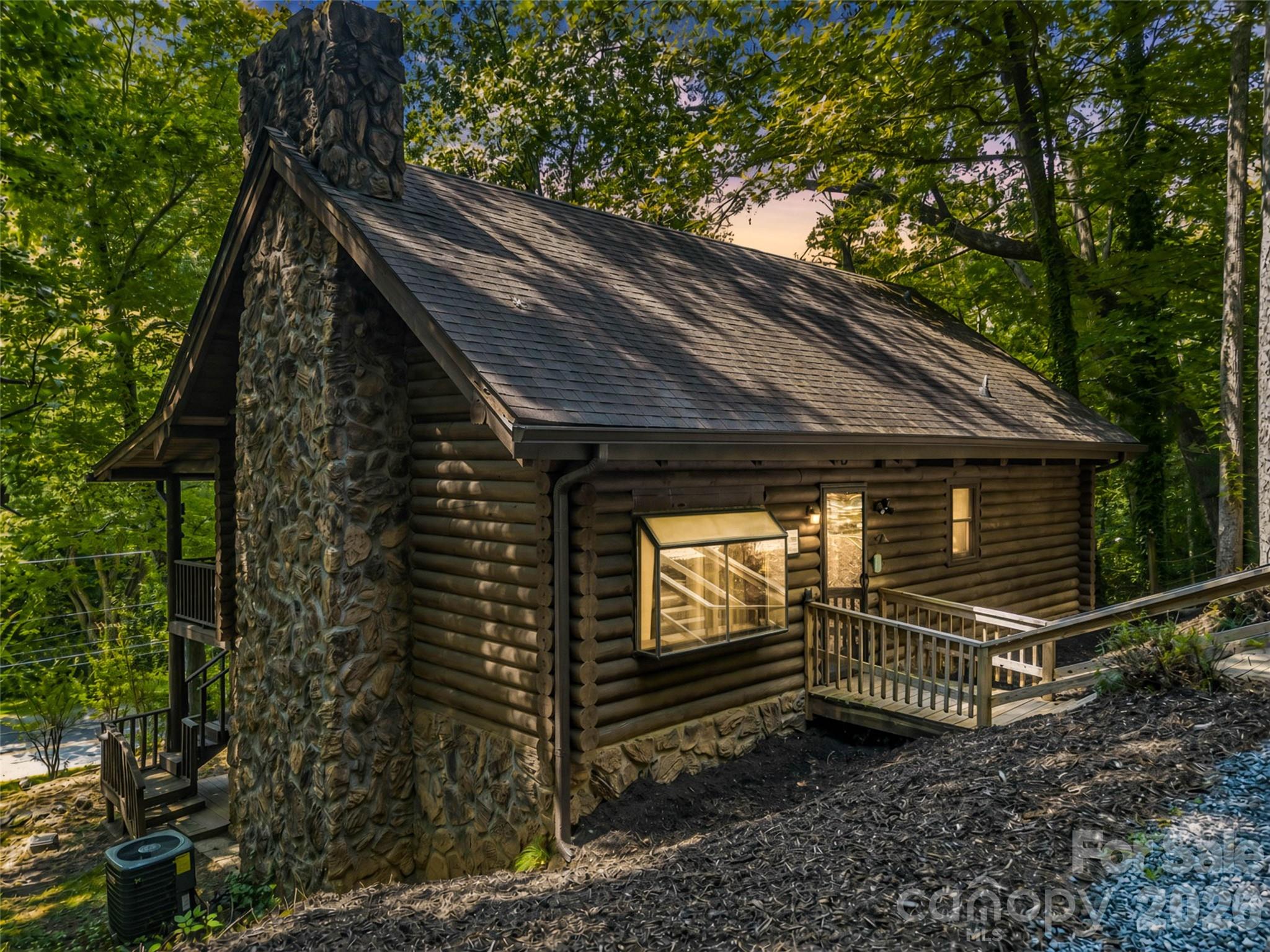 286 Harris Road Lake Lure, NC 28746 - Photo 3 of 40 Gallery Image 3