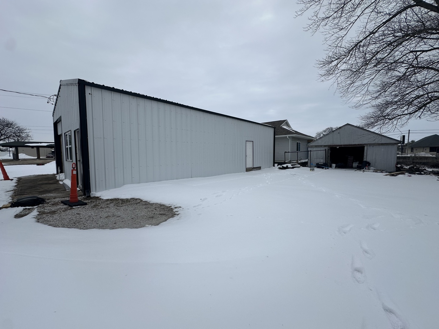 800 South Main Street Tuscola, IL 61953 - Photo 5 of 8