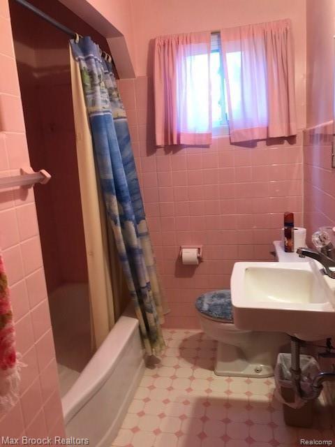 3104 Starr Road Royal Oak, MI 48073 - Photo 11 of 25