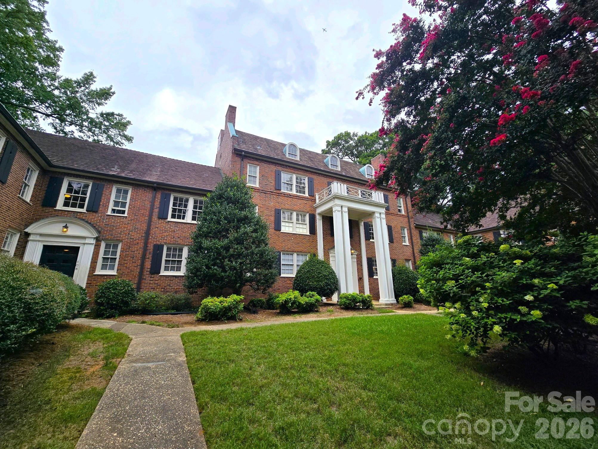 106 Colville Road, Unit 33A Charlotte, NC 28207 - Photo 3 of 19