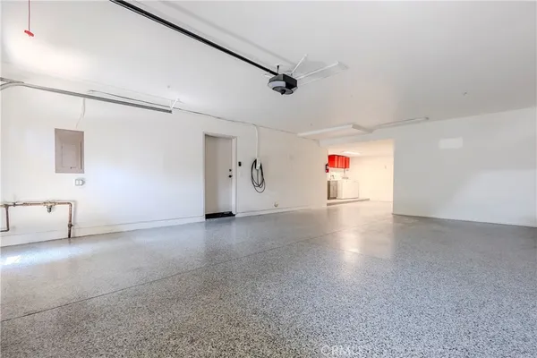 a view of a livingroom with an empty space
