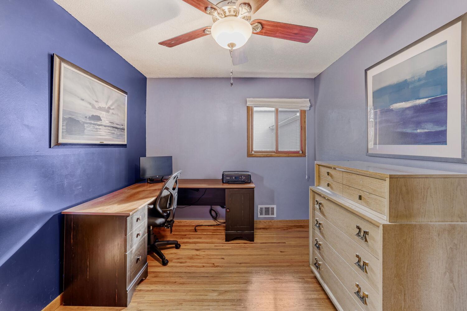 565 Hugo Street Northeast Fridley, MN 55432 - Photo 8 of 29