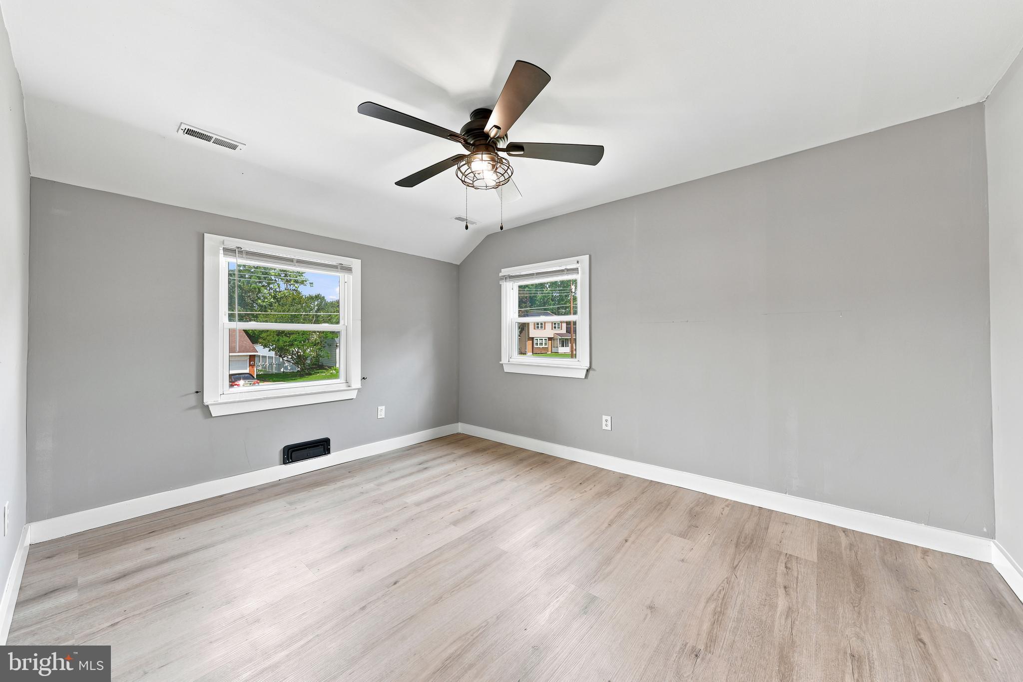 14 Buttonwood Road Stratford, NJ 08084 - Photo 19 of 35