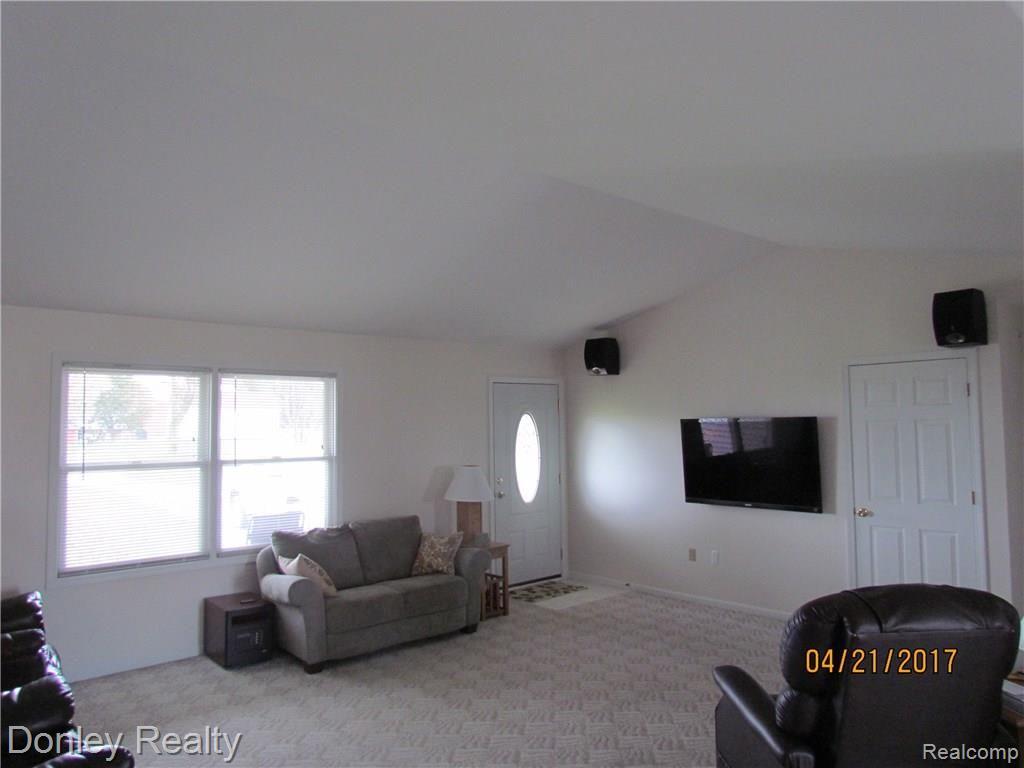 6069 Slattery Road North Branch, MI 48461 - Photo 18 of 24