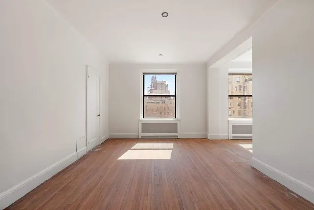 $6,500,000 | 920 5th Avenue, Unit 10B | Lenox Hill