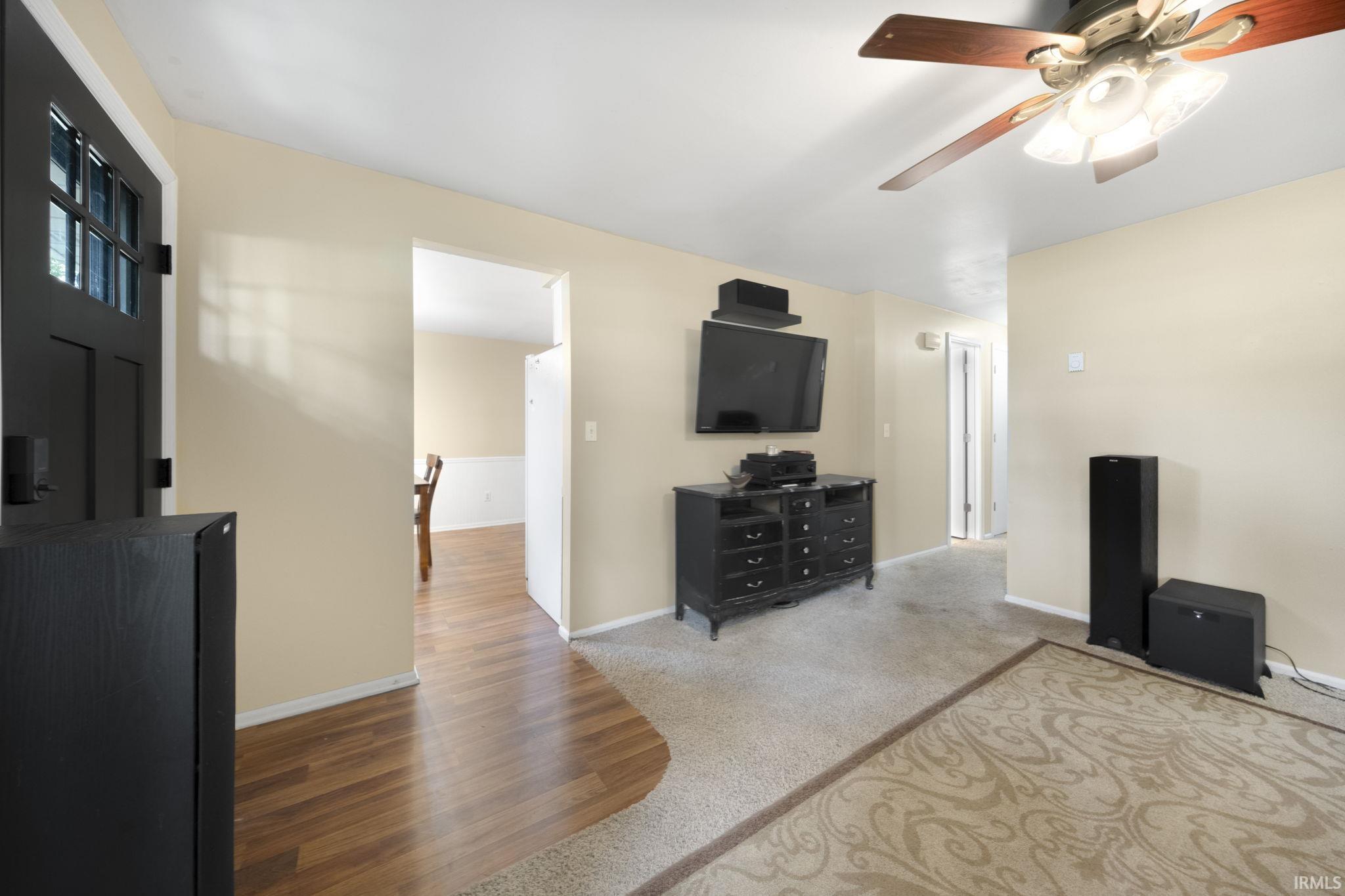 1426 Rabbit Run Huntertown, IN 46748 - Photo 6 of 34
