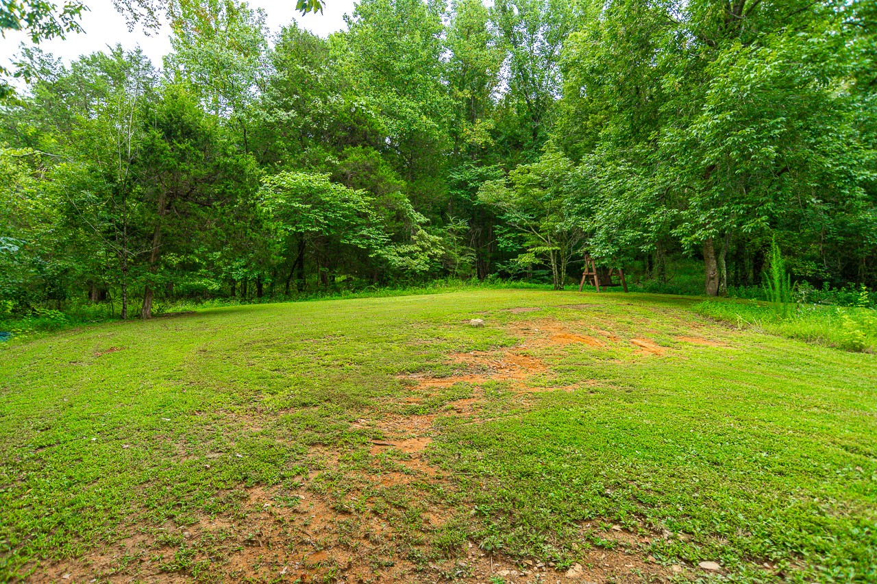 855 Hickory Drive Pulaski, TN 38478 - Photo 36 of 57 a view of a green yard