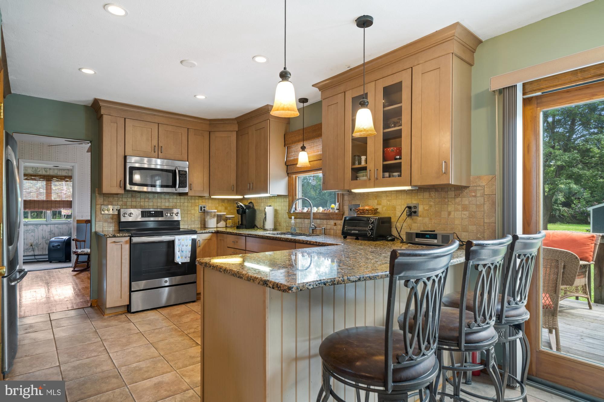 300 Edgebrook Road Robbinsville, NJ 08691 - Photo 5 of 46