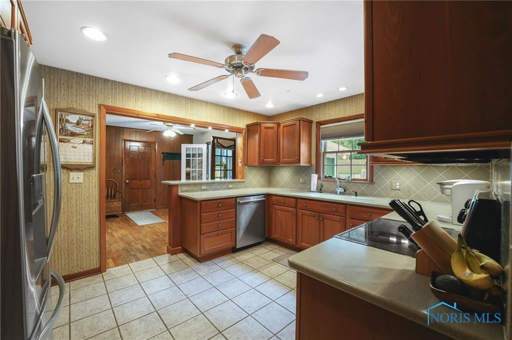 801 Hawthorne Road Findlay, OH 45840 - Photo 13 of 44 Gallery Image 13