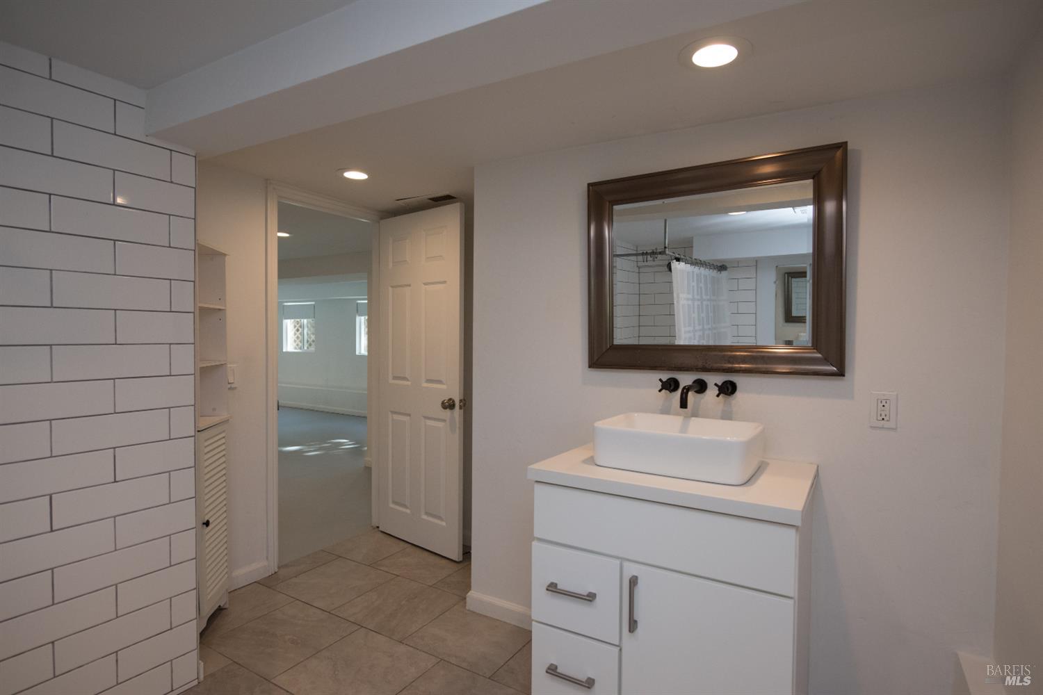 300 West 8th Street Santa Rosa, CA 95401 - Photo 28 of 39 Spacious downstairs bathroom